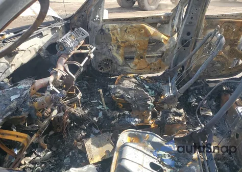 2005 Mercury Mariner из США, поврежденный, VIN 4M2YU56105DJ03725